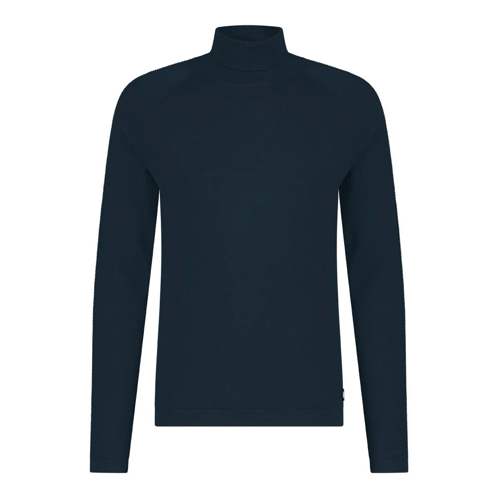 Timeless Core Turtleneck